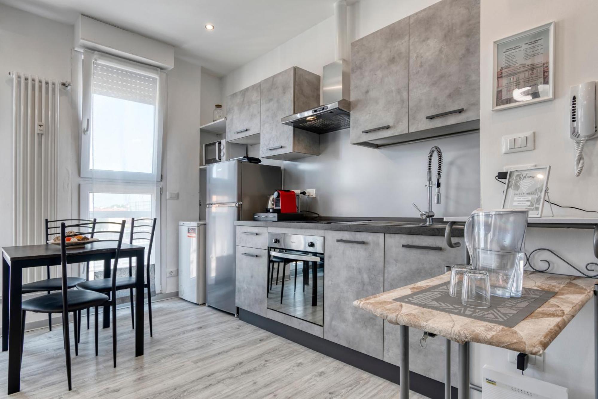 Front Station Apartment - Stazione Centrale Di Bologna Exteriör bild