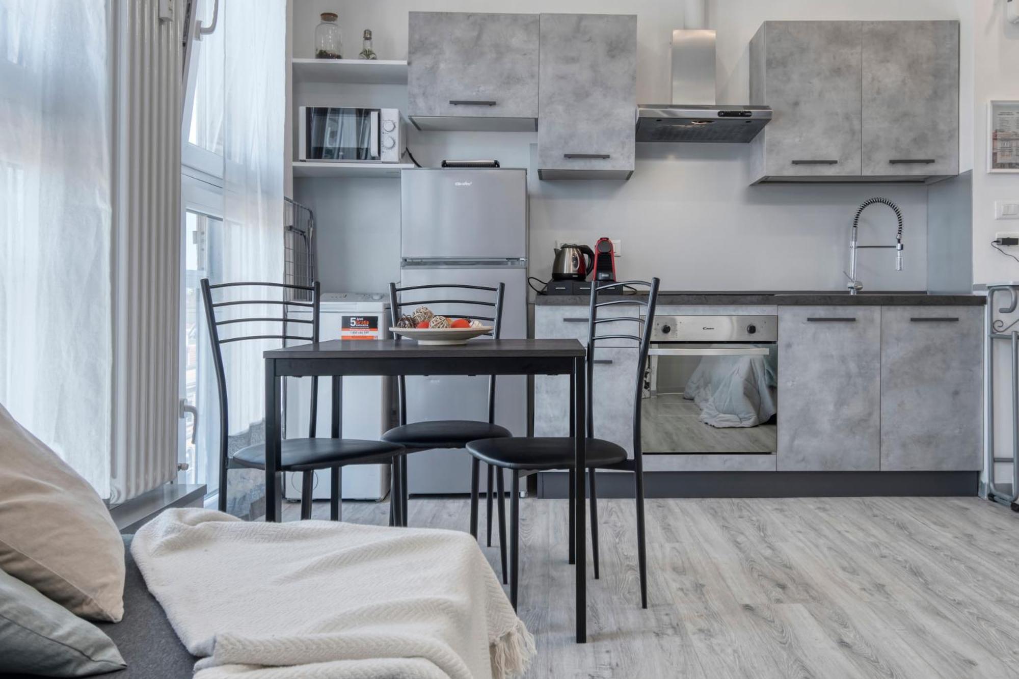 Front Station Apartment - Stazione Centrale Di Bologna Exteriör bild